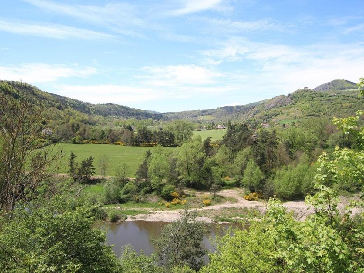 Gite Renove Avec Terrasse Pres De Retournac - Fr-1-582-248 Bagian luar foto